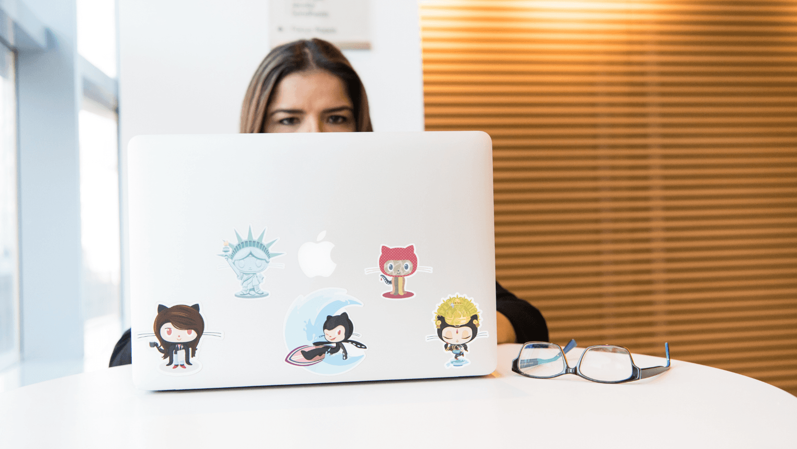 Manage multiple git accounts using SSH key authentication